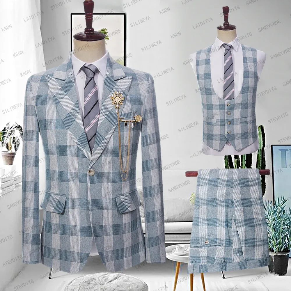 Suits Men Suit Blazer Vest Jacket Pants Three Piece Peaked Lapel Single Breasted Retro Plaid Light Blue Linen Wedding Slim Fit Custom