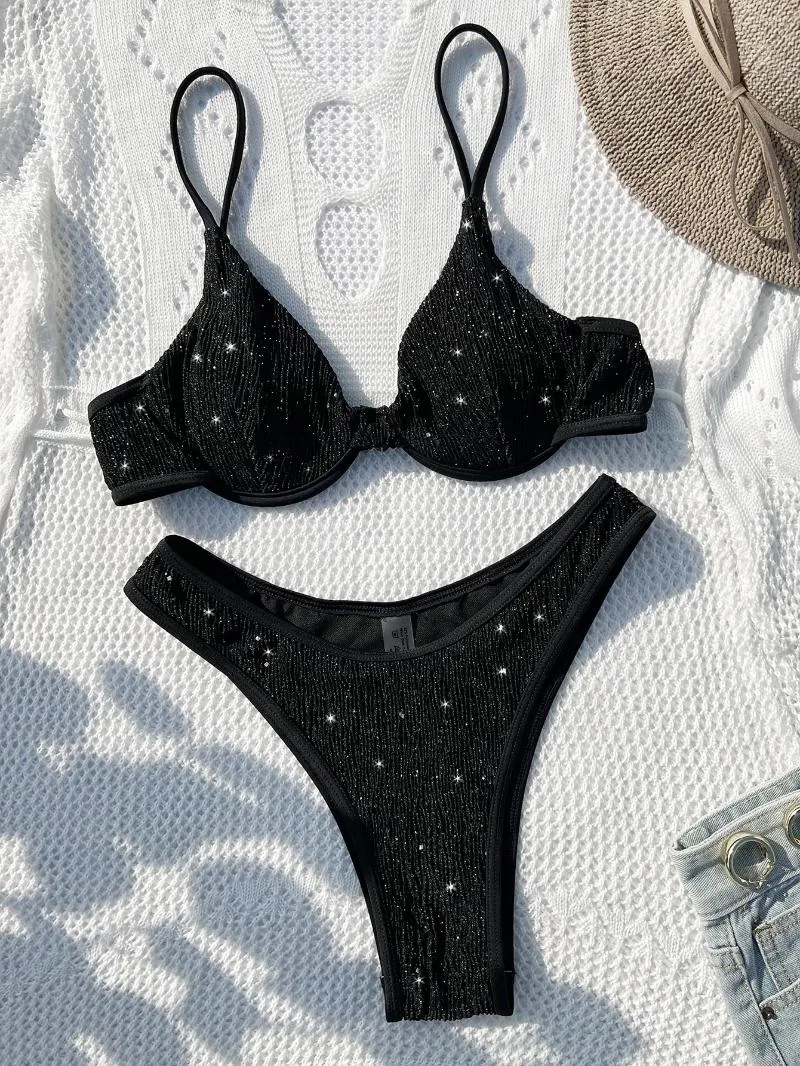 Kadın Mayo Mayo Kadınlar 2024 Siyah Parlak Bikini Seksi Yüksek Bel 2 Parça Çelik Destek Kadın V-Neck Beach Matay Takım YX1378X