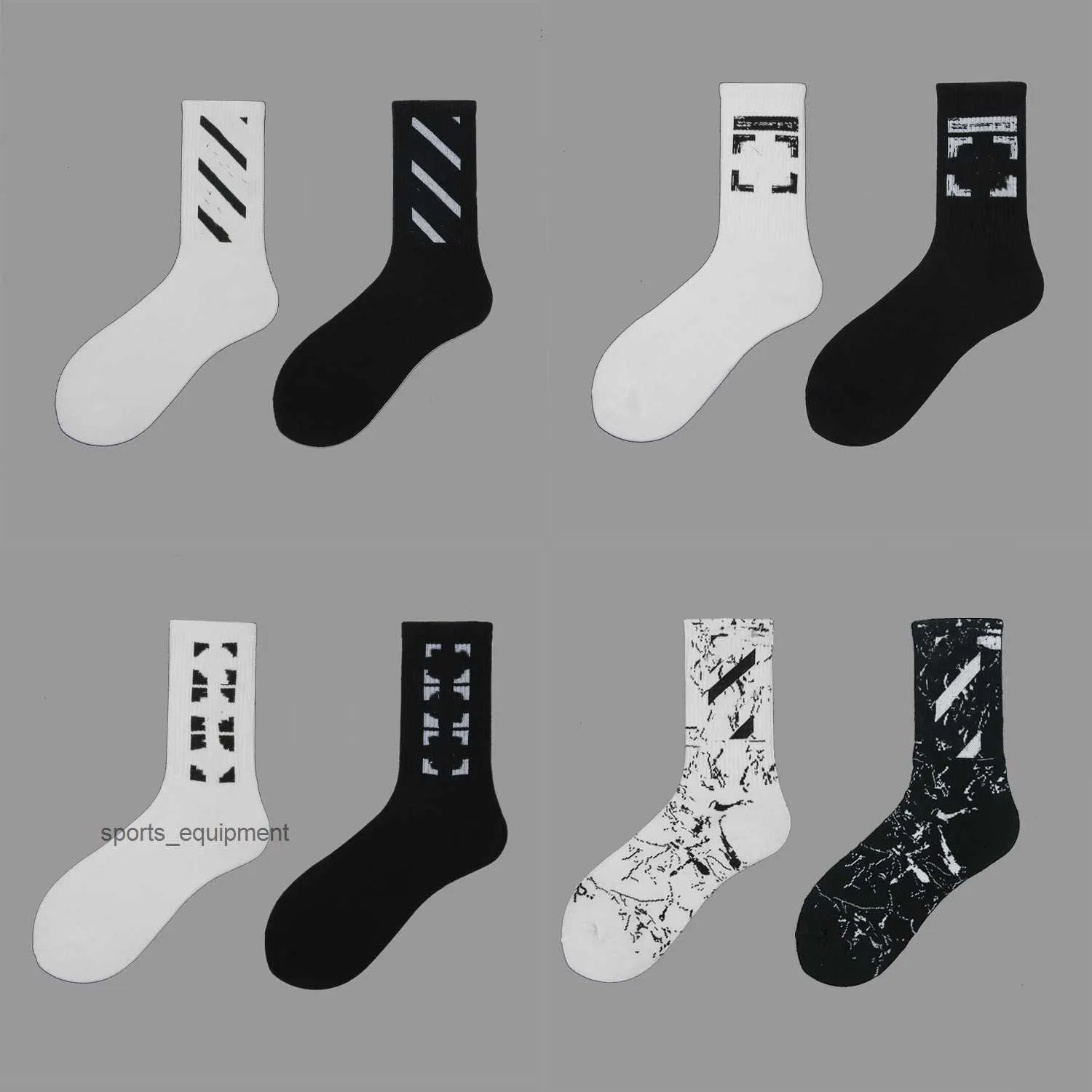 2024 Designer Couleur Lettre Chaussettes Mode Nouveauté Harajuku Lettrage Chaussettes Hommes Femmes Coton Skateboard Street Casual Sock off BTKG