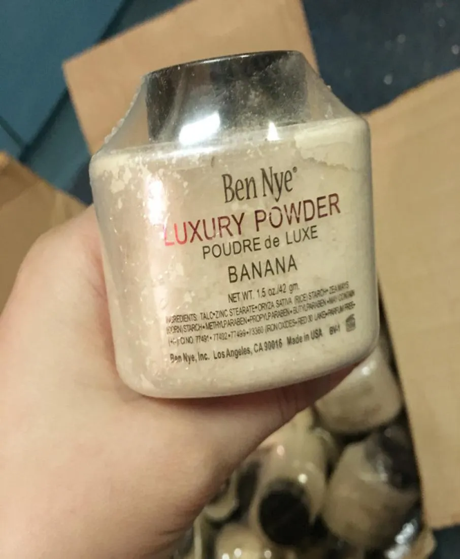 Fastben Nye Luxury Powder 42G Nytt naturligt ansikte Löst pulver Vattentät näringsrika Banana Brighten4401055