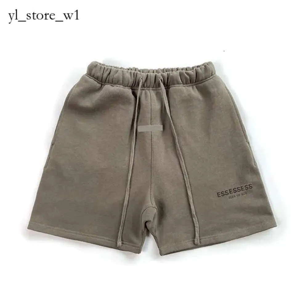 ESS SHONTSCORTABLE MENMER MENSER SHONTS SHORTS CLOTSENG ESSEN SINISX SHORTS عالية الجودة الرياضية الرياضية الصيفية قصيرة الشارع شورت الركبة 2789