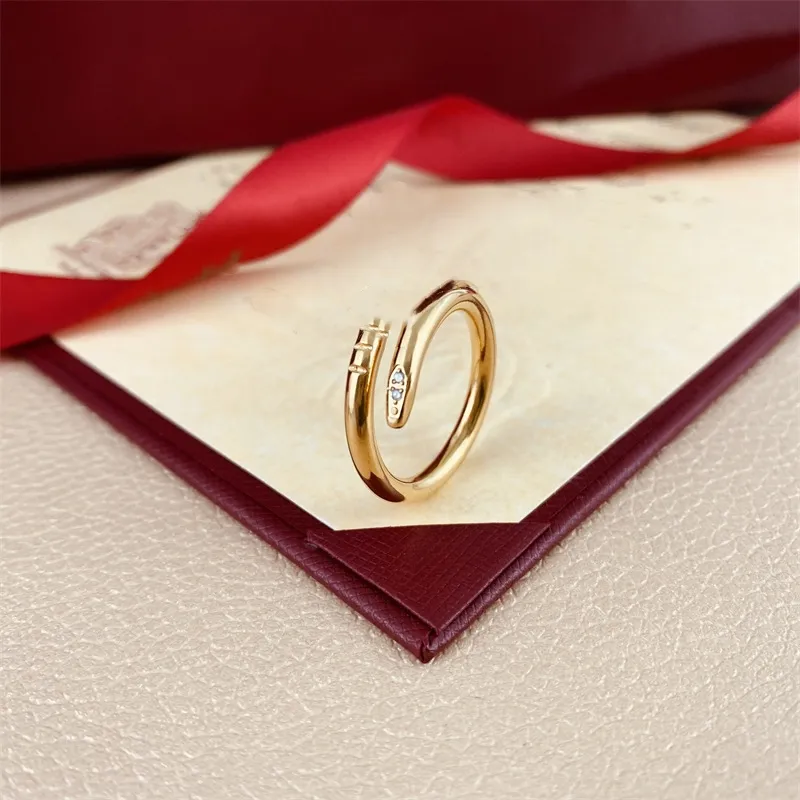 Anelli d'amore Tifor donna Fannie anello con diamanti anello di design per unghie gioielli moda classica fascia in acciaio al titanio oro argento rosa colore Taglia 5-10 sjvb8
