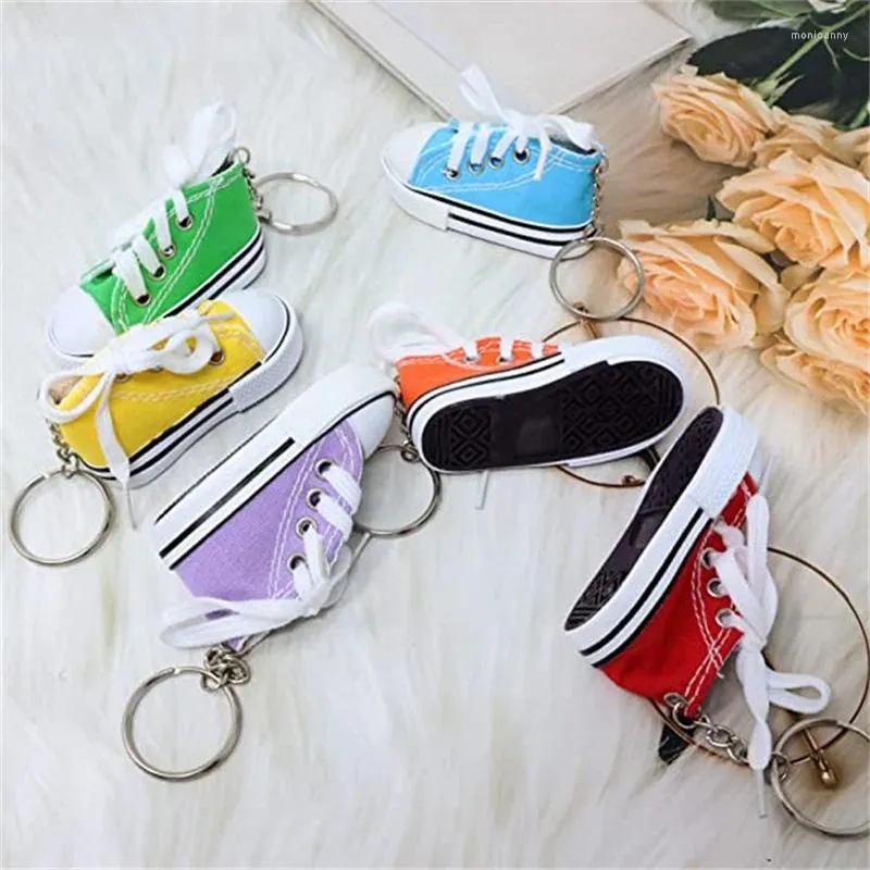 Anahtarlık Mini Hi Top Tuval Spor Sneaker Anahtarlık Sevimli Spor Ayakkabıları Çanta Çanta Kolye Aksesuarları Çocuk Komik Hediyeleri