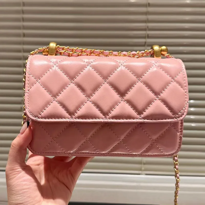 [JILLSTUART]★COWHIDE QUILTED CHAIN FLAP TYPE SHOULDER BAG M Designer fashion, Seoul-fully created | W Concept