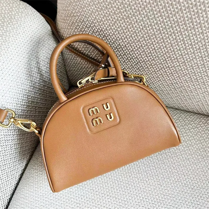 Miui Leather half moon underarm shell bag top handle Womens Mans shoulder tote Luxury Designer bag fashion handbag cleo clutch crossbody pochette saddle bags purse