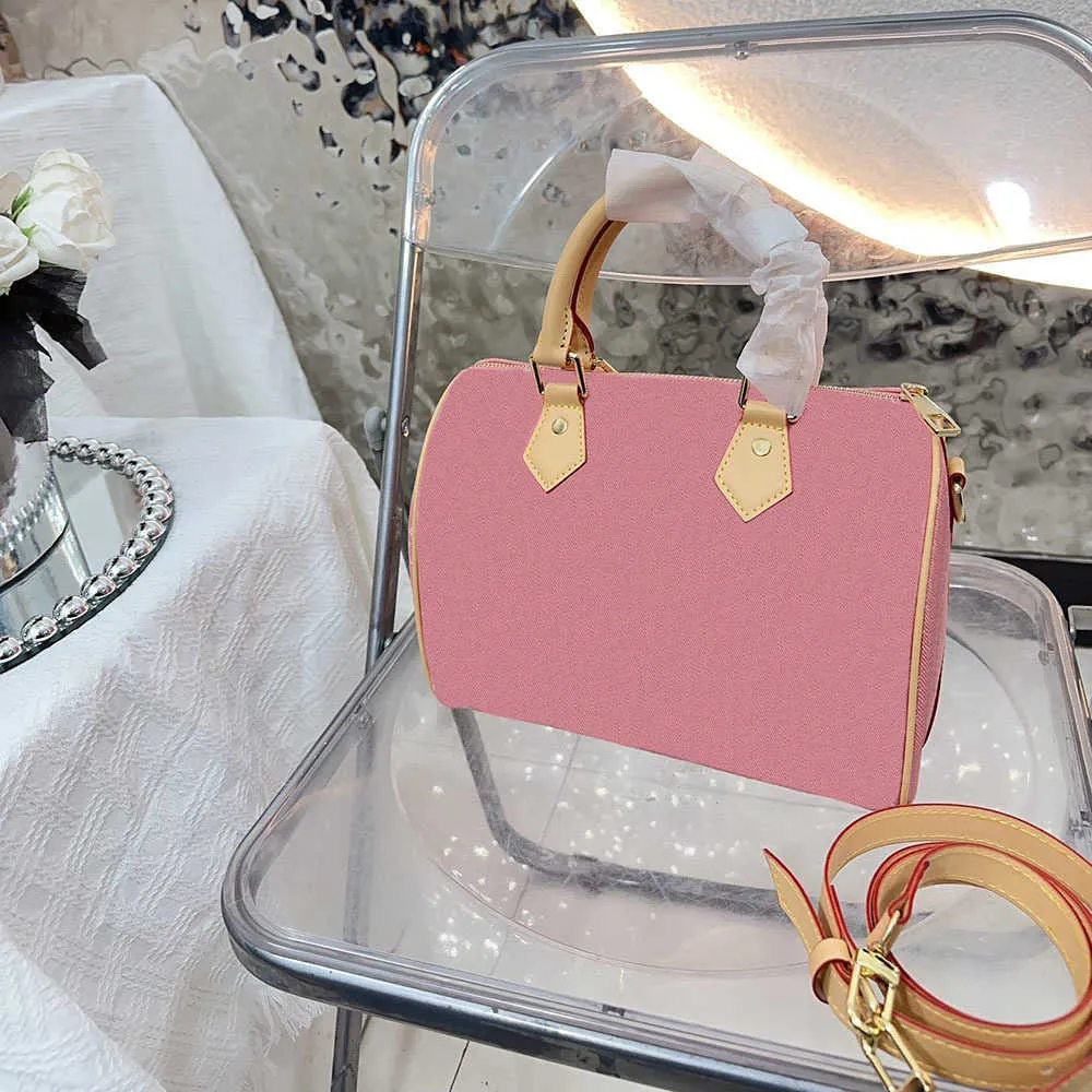ショルダーバッグ・ポシェット ^LEATHERY^ Boston nylon shoulder bag PALE PINK LRBG4101PLPK Designer Pink Leather Boston Denim Tote With L Letter