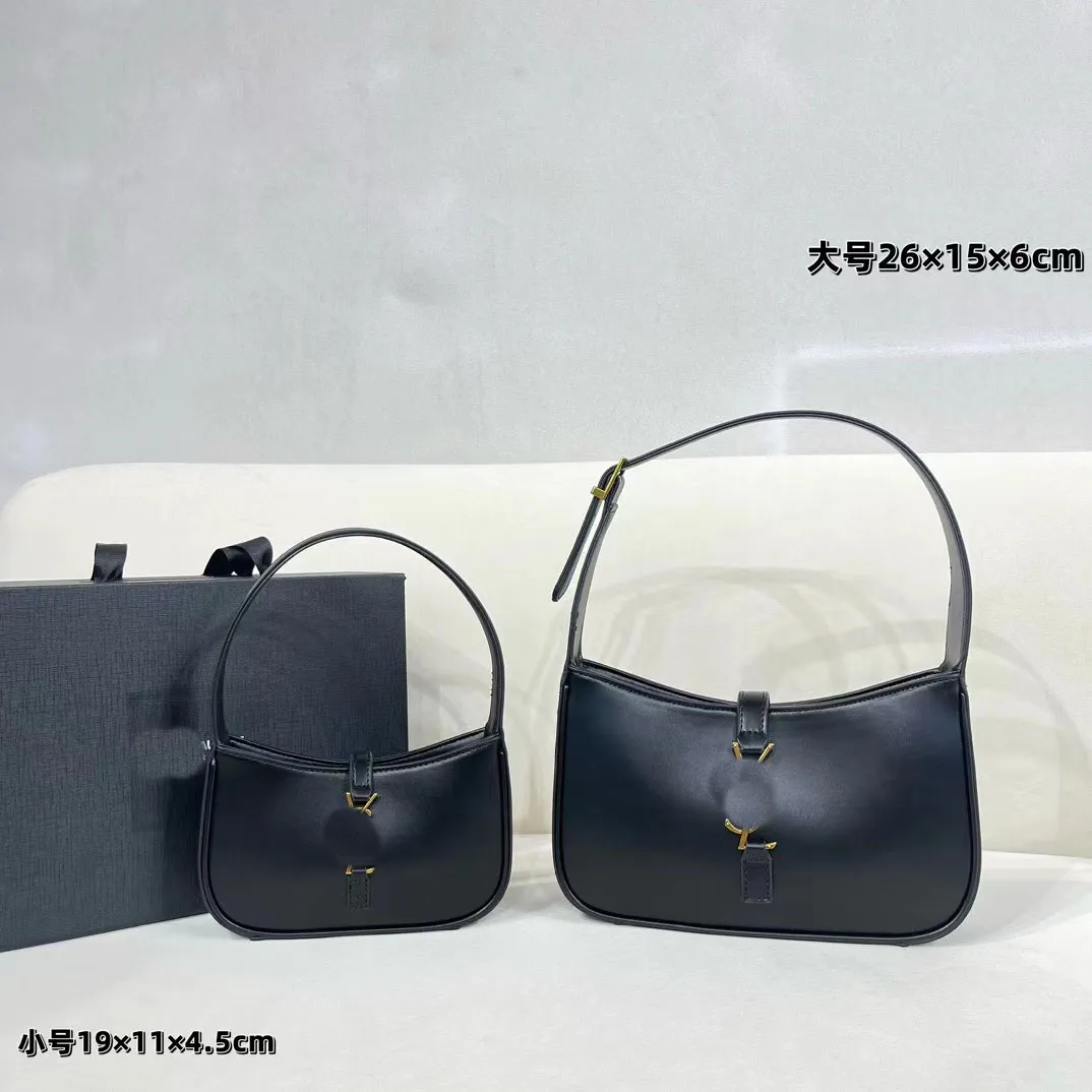 2024 최신 숄더백 High Baokuanqnylon Hobo 품질 고품질 디자이너 패션 핸드백 모노 엠보싱 고전 핸드백 럭셔리 브랜드와 상자