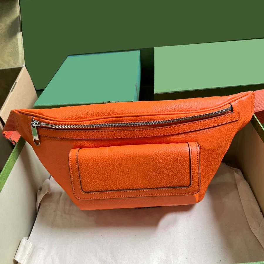 2024 Sac de courroie de concepteur de luxe avant Classe de fermeture de poche magnétique avant usé par-dessus l'épaule, sac de courroie orange de qualité supérieure