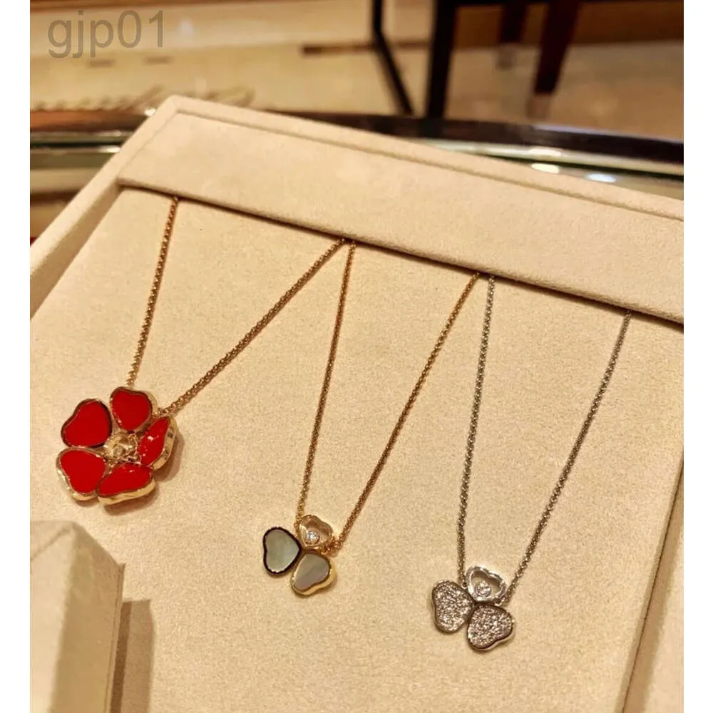 Desginer Chopard Jewelry Xiao Family Happy V Gold Love Five Flower Necklace Gliding Clover Collar Chain Chain