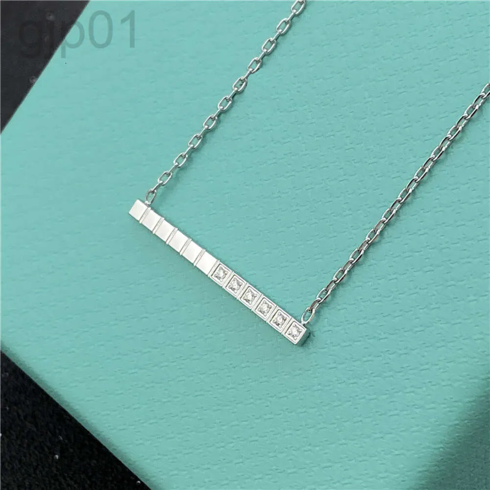 Desginer Chopard Jewelry V Gold Plated Mi Gold Xiao Family Small Ice Block Necklace Checkered Diamond Collar Chain Japanese 및 Korean Personaliz와 함께 새로운 목 체인