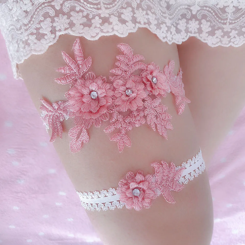 lubricante para tener relaciones sexuales Pearl & Crystal Bridal Garter Set