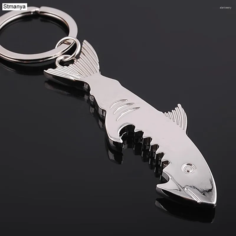 Keychains Metal Shark Opener Men Women Key Holder Bag Charm Ocean World Car Ring Party Gift Jewelry K2024