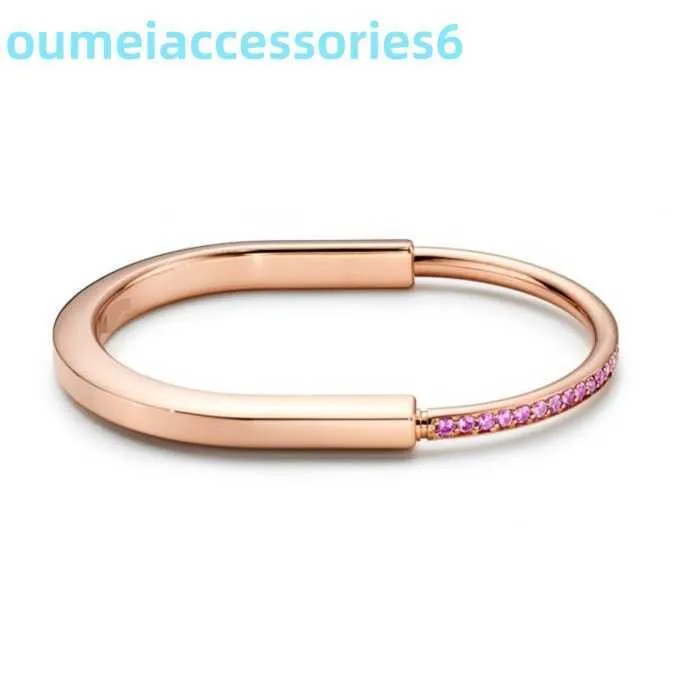 2024 Designer Bracciali di gioielli di marca di lusso S925 Bracciale in argento puro con testa di blocco Farina leggera Pieno di diamanti in oro rosa Stile di moda