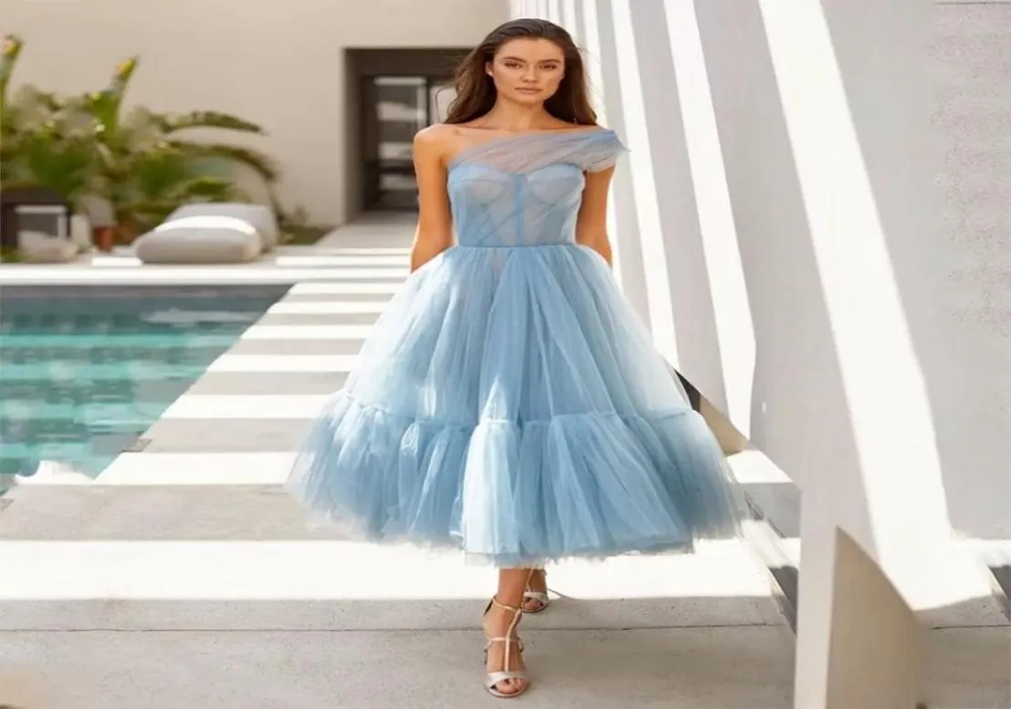 Élégant Une Épaule Sans Manches Soirée Robe De Bal Tulle Corset Maxi Modes Tenues TeaLength Homecoming Robe De Soirée Robes De4125889