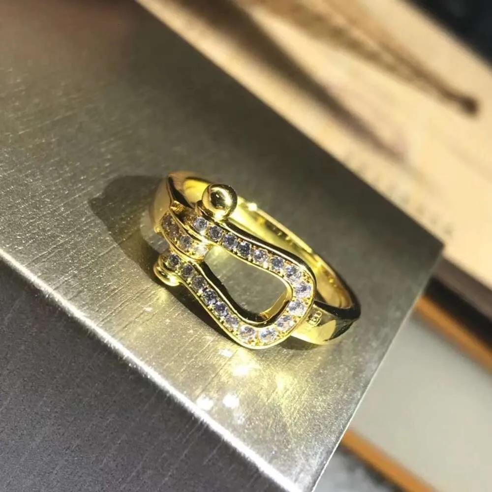 Bransoletka projektantowa Fredjewelry v Gold High Edition Fei Family Ushape 8 -Stypowlane pierścień podkowy dla kobiet szeroko i wąskie wydanie pełne diamentowe plato
