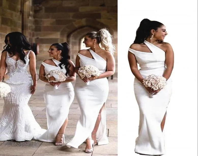 2021 Simple Sexy African Mermaid White Bridesmaid Dresses Elegant One Shoulder Side Split Garden Country Long Maid of Honor Gowns 8657238