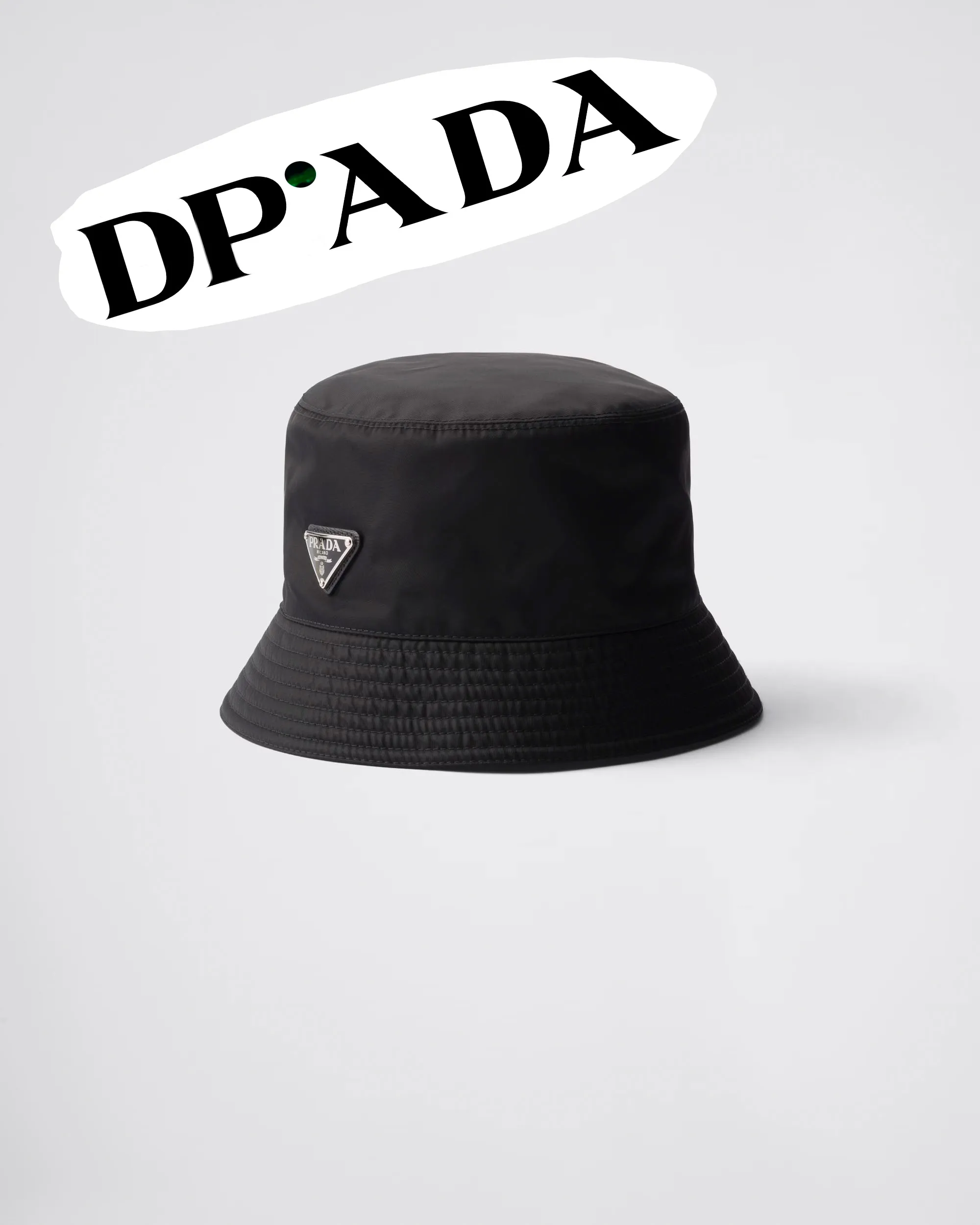 Nya favoritdesignhattar! Peaked Cap har unik design och garanterad kvalitet, vilket gör dig till en trendledare!