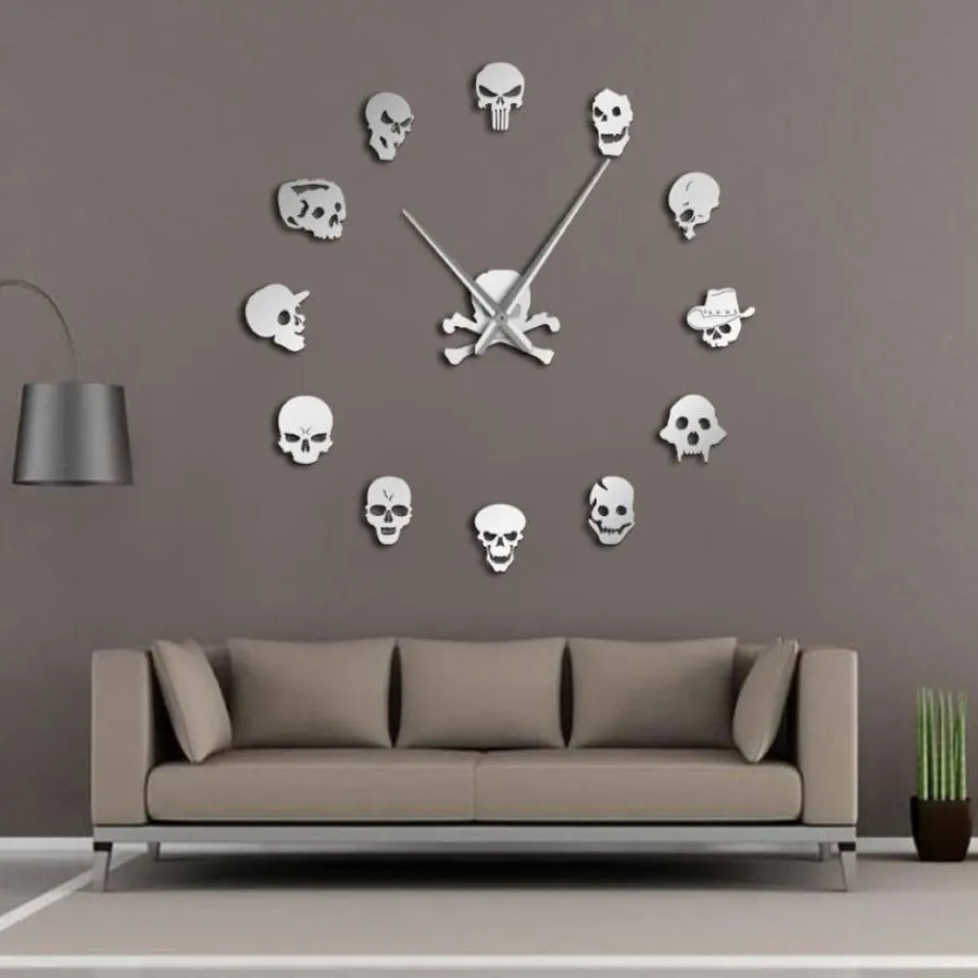 Różne głowice czaszki DIY Horror Giant Giant Wall Clock Big Igle Bezsle Bezdroi zombie głowy duże zegarek ścienne Halloween Decor 20112764