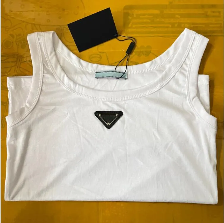 Mens T Shirts Women Designer Cotton Sticke Tank Topps Gym Sport Vest Summer Breattable Tanks