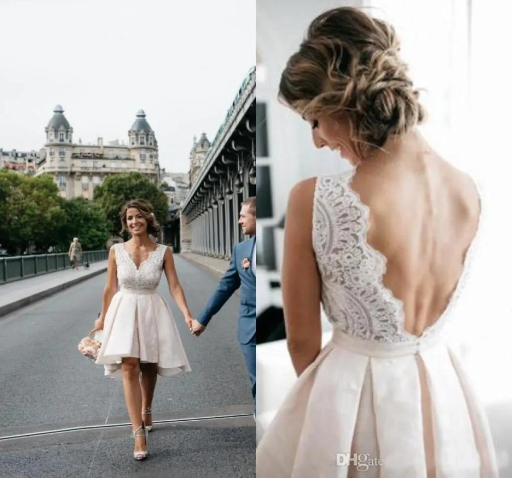 ALINE SHORT WEDDAY Dress Kneelength Lace Applicques Backless Bridal Gown Satin Vneck Wedding Dresses Custom Made194718