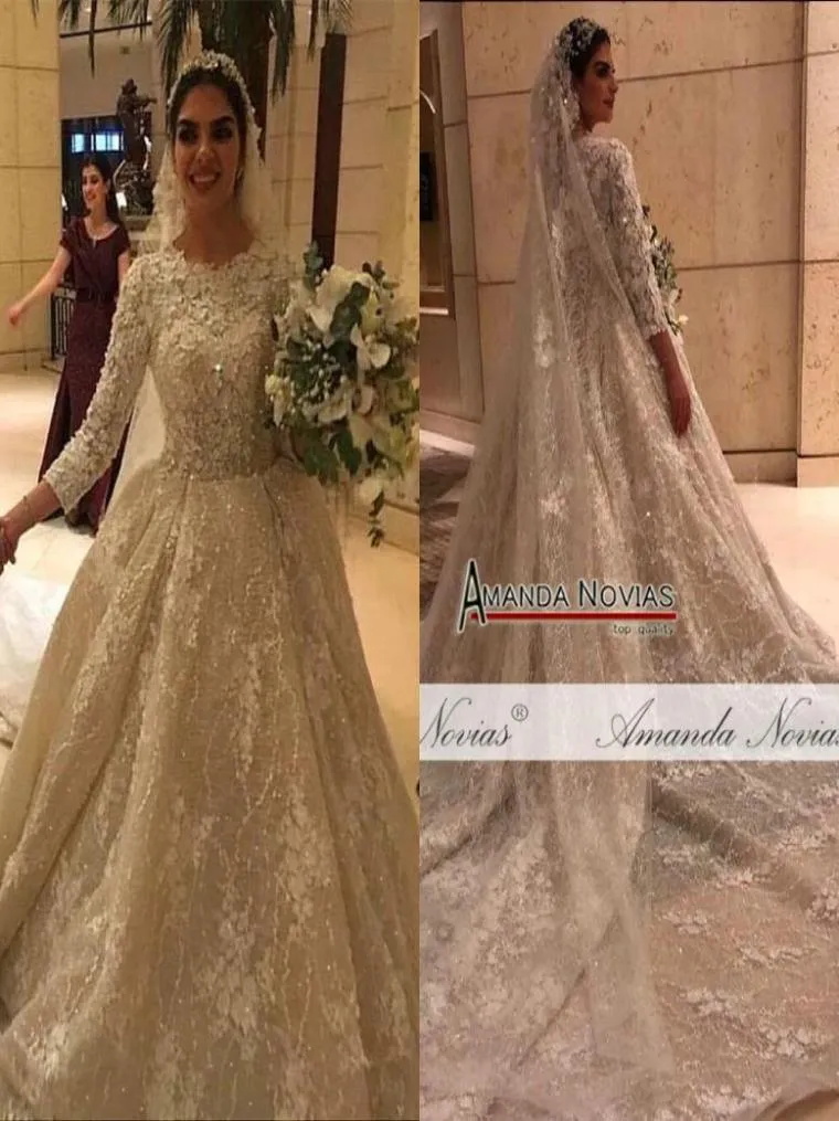 Chamagne 3D Flowers Ball Gown Wedding Dresses Muslim långa ärmar Öppna rygg plus storlek Brudklänning riktiga bilder7661374