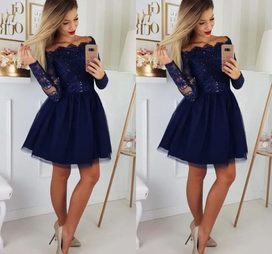 Off the Shoulder Short Party Dresses With Long Sleeve Sequin Applique Draped Prom Dress Cocktail Homecoming Dress Billiga Navy Blue 5723714