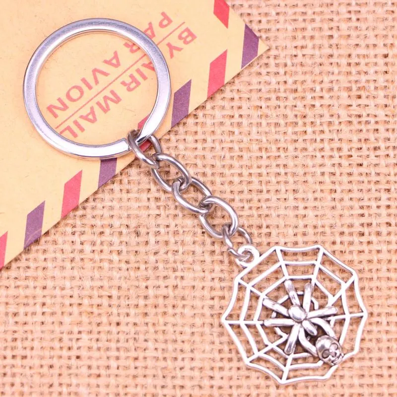 Keychains 20st mode Keychain 29 27 mm Cobweb spindel Halloween hängen Diy Men smycken bilkedja ringhållare souvenir för gåva