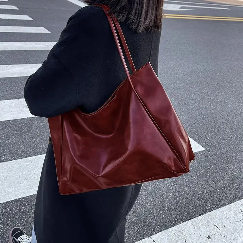 Moda feminina grande saco de viagem das mulheres novo óleo couro 100 grande bolsa de mão grande capacidade bolsa de ombro meninas bolsa 240311