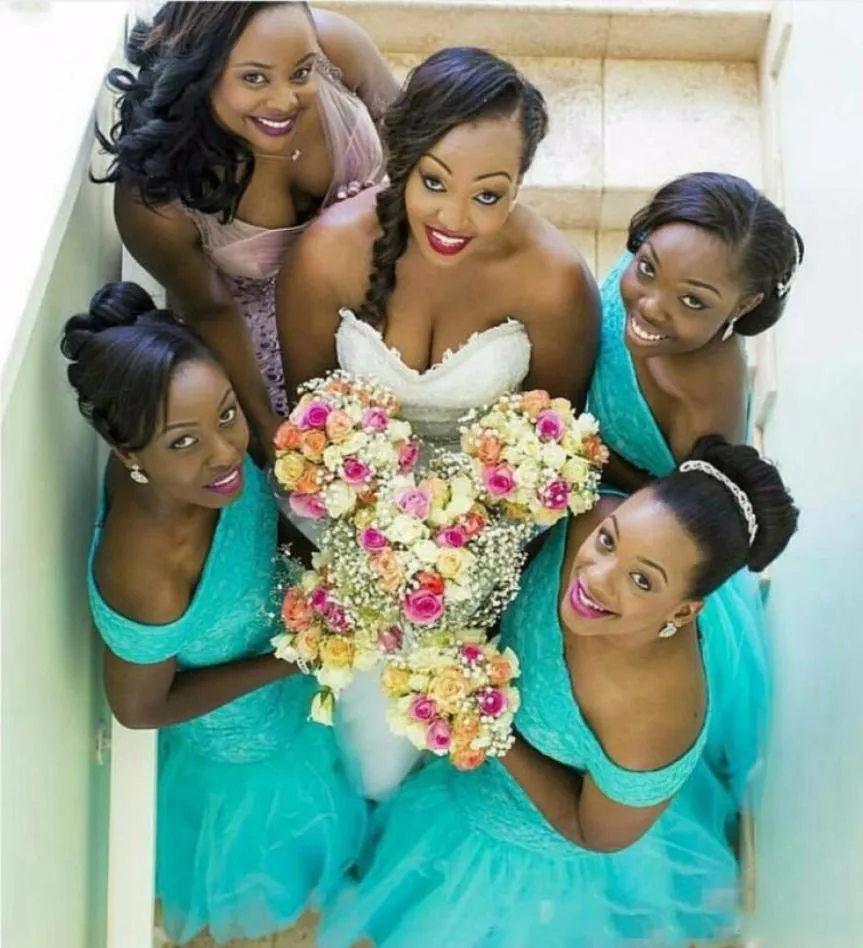 Nigerianische Brautjungfernkleider Plus Size Südafrika-Stil Meerjungfrau Trauzeugin Kleider für Hochzeit Schulterfrei Türkis Tüll Part6745884