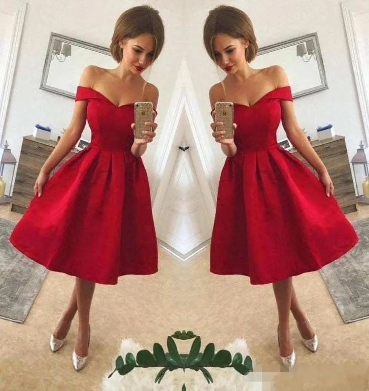 2018 Simple Red Off The Shoulder Satin A Line Short Party Dresses Ruched Knee Length Short Homecoming Cocktail Prom Gowns8567687