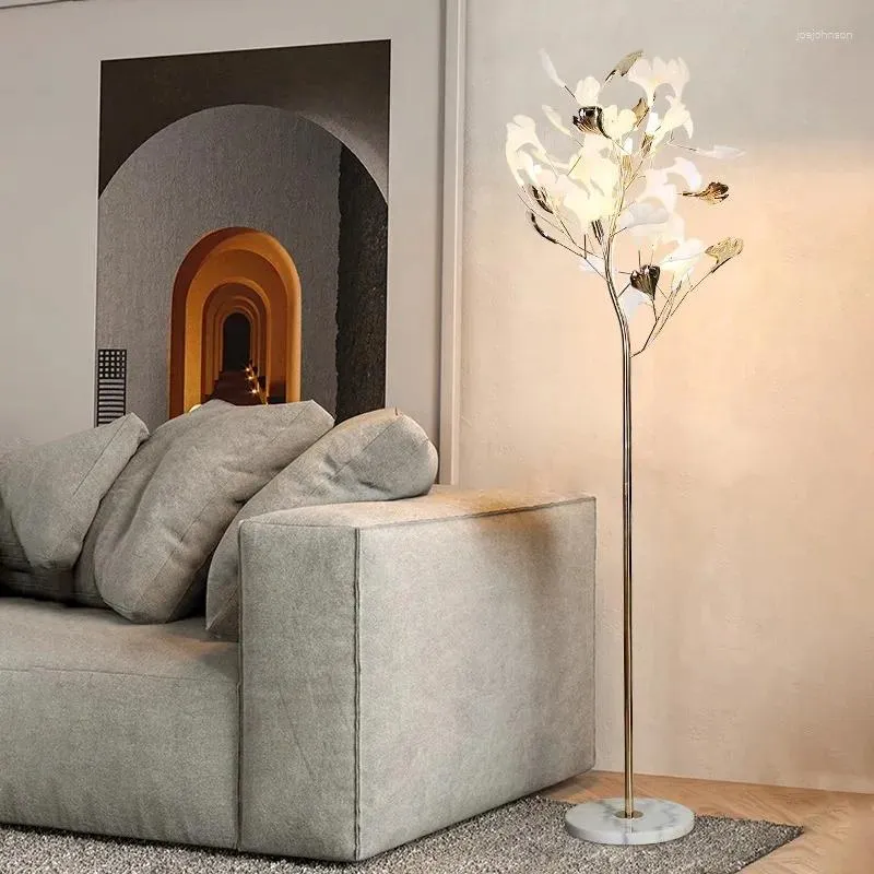 Golvlampor Luxury Tree Stand Lamp för vardagsrum Led Ginkgo Leaf Light Bedside Lighting Home Warm Decorative Scandi Art Study