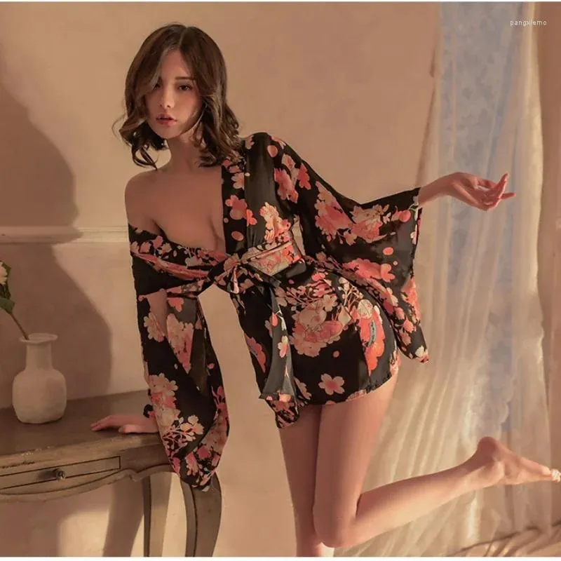 Roupas étnicas 3 cores japonês quimono sexy cosplay roupas para mulheres estilo tradicional roupão trajes pijamas cinto de seda macia floral