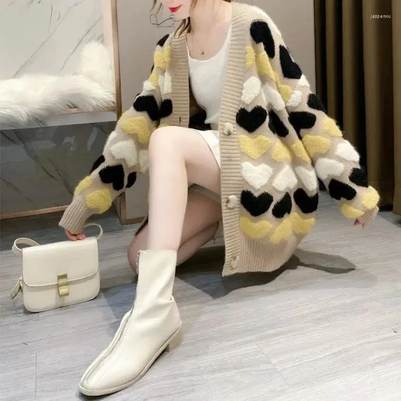 Kadın örgü sonbahar/kış artı kadife gevşek boyut uzun dikiş moda kazak ceket batı stili v yaka aşk örgü hırka