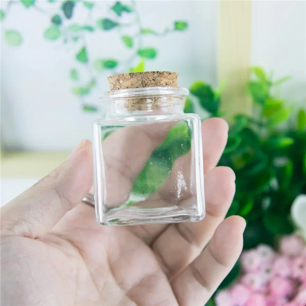 24Pcs Customized Packaging Glass Bottles 50ml Empty Jewelry Ornament Jars Wedding Gifts Reusable Clear Square Vials 240307
