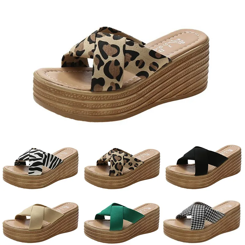Sandals Fashion Chaussures gai Slippers High Women Heels Summer Platform Plateforme Triple White Black Brun Brown Green Color51 898 131 86