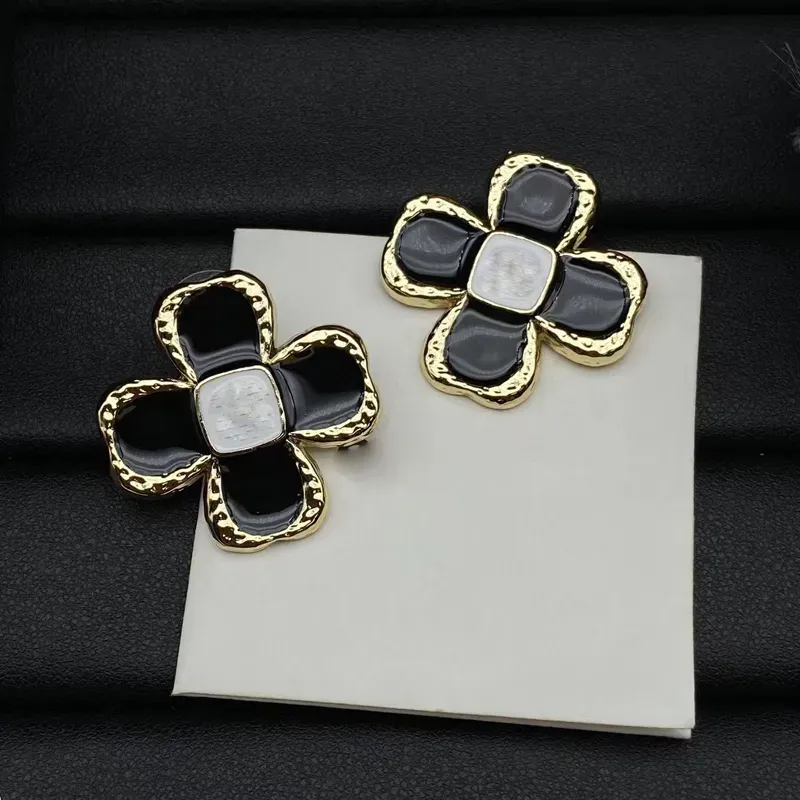 Marka stadnorka luksusowe słodkie kolczyki dla kobiet dla kobiet retro vintage 18K złoty czarny różowy pierścienie ucha biżuterii