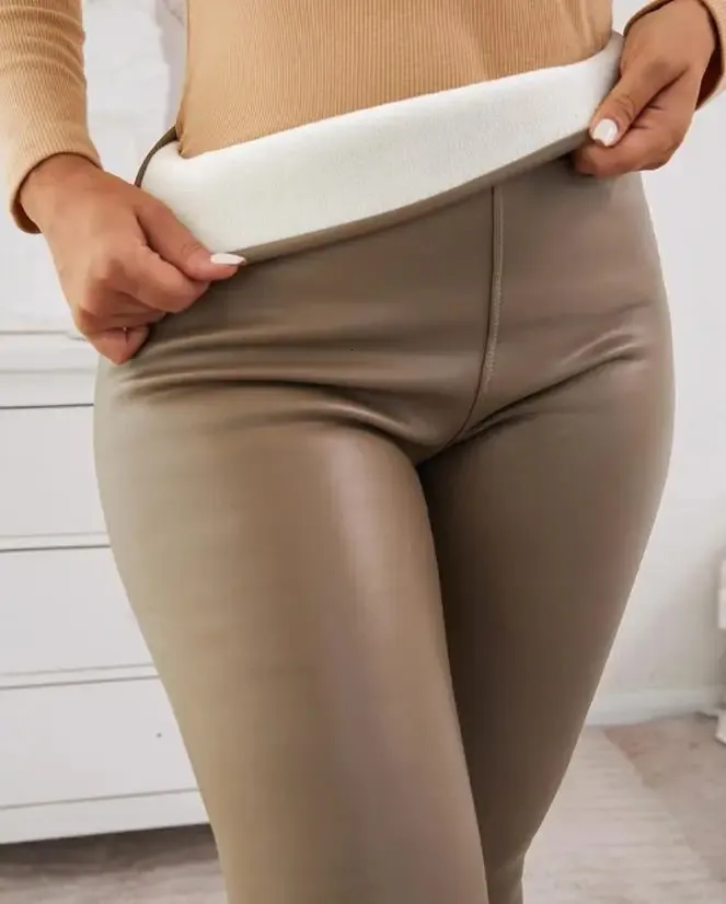 Pantalon d'été en cuir Pu pour femmes, doublure polaire, thermique, décontracté, taille haute, uni, slim, Long, quotidien, 240309