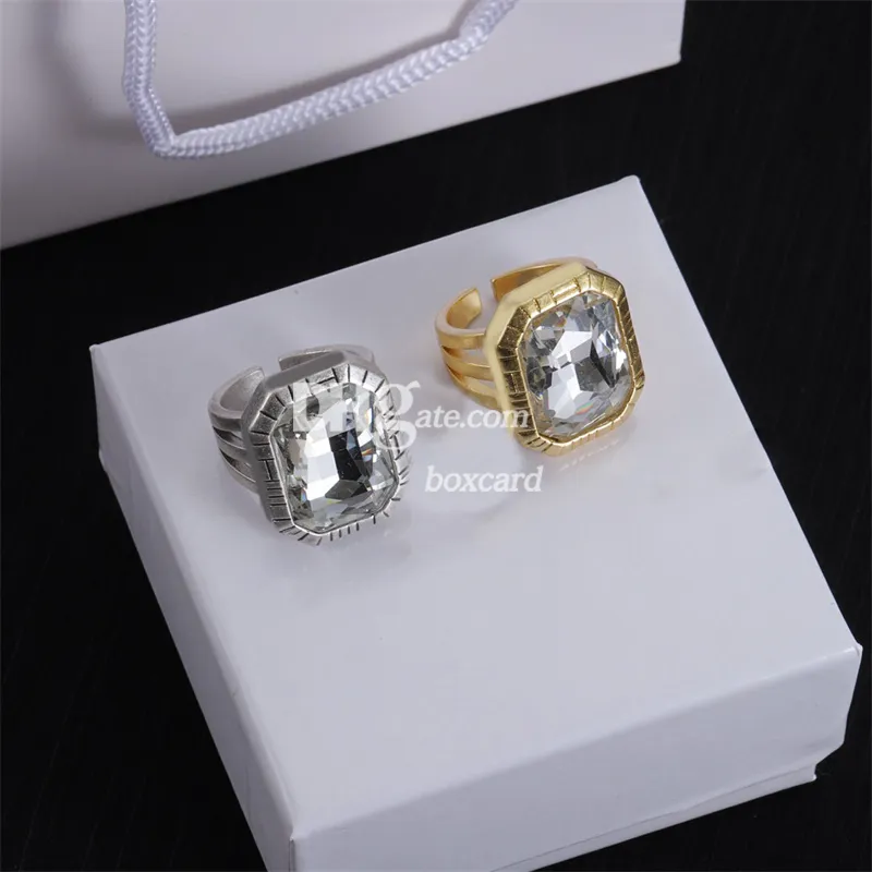 Retro Golden Matal Anéis de luxo anéis de diamante para amantes encantadores strass cluster anéis com caixa jóias presente