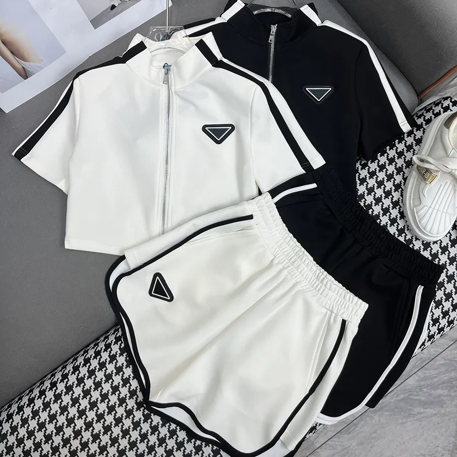 Designer Hoodie Sweatsuit Kvinnor Tracksuits Hoodies Pants Clothing Sweatshirt Pullover Casual Sport Jogging