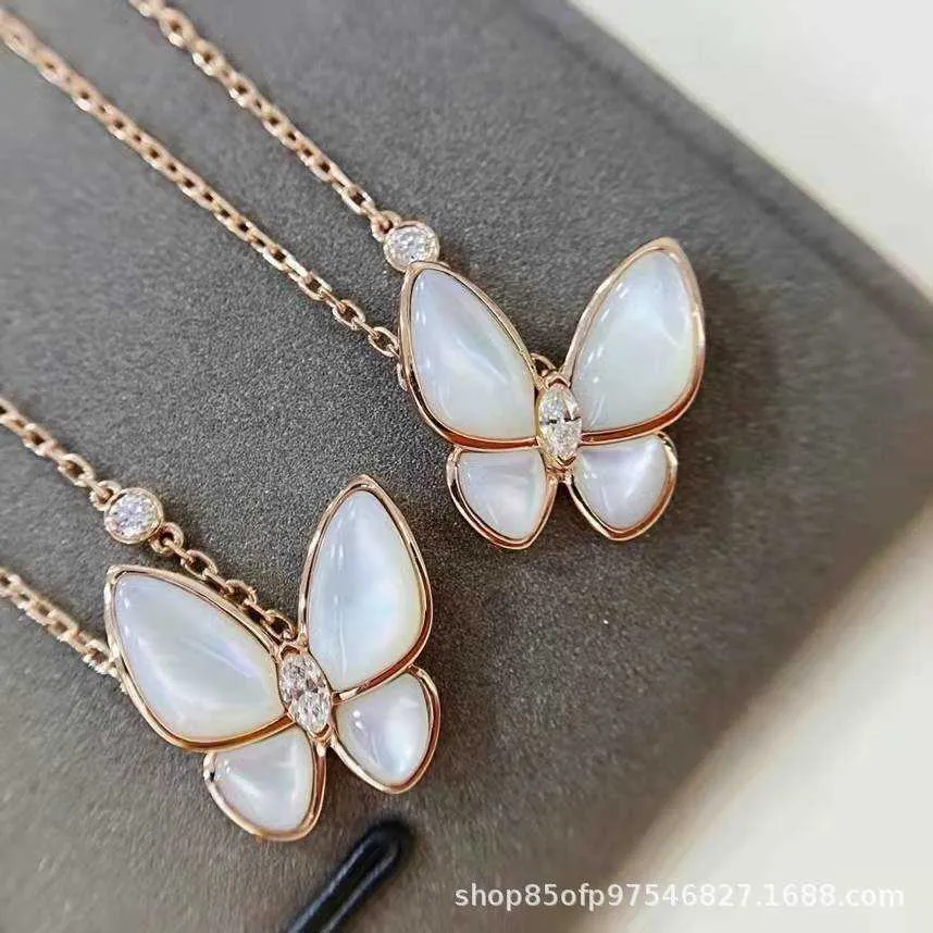 V Necklace Seiko Butterfly Fritillaria Necklace 925 Silver Plated 18k Thick Gold Color Preserving Light Luxury Versatile Horse Eye Pendant Original Collar Chain