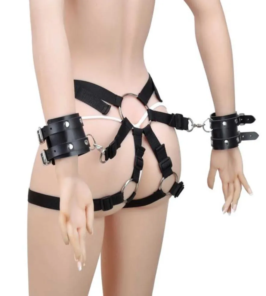 PU Leather Sexy Fruffcs for BDSM Bondage W Women P Desingers Es Get Game Games Toys Woman Faulls Harness J8823644141