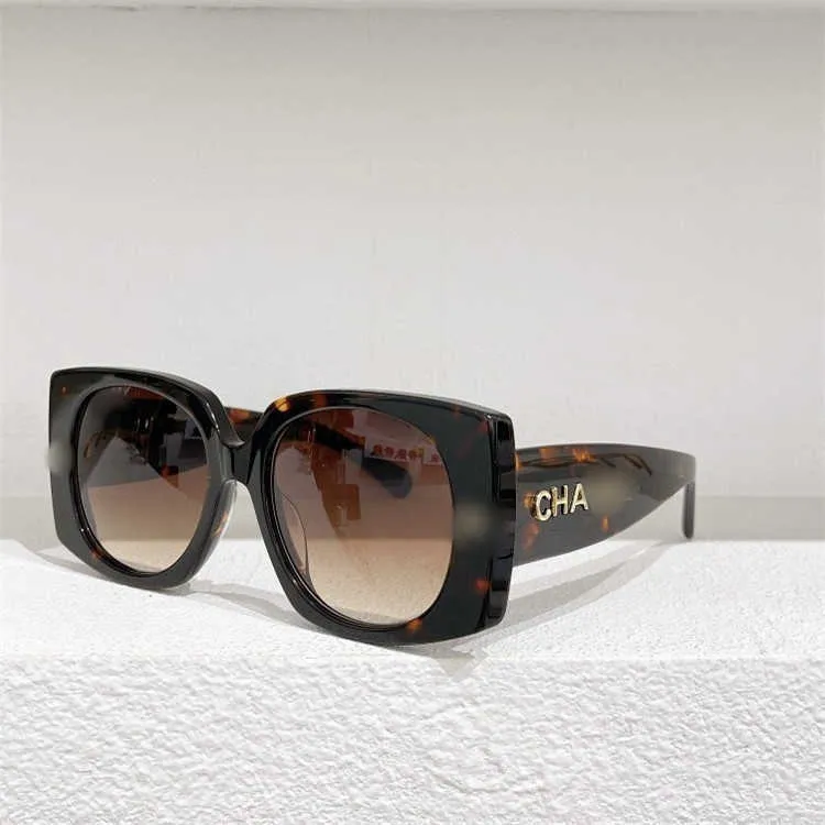 Fashion CH top sunglasses new fashion generous frame covers face and shows thin Sunglasses net red same ch6560 with original box Correct version high quality