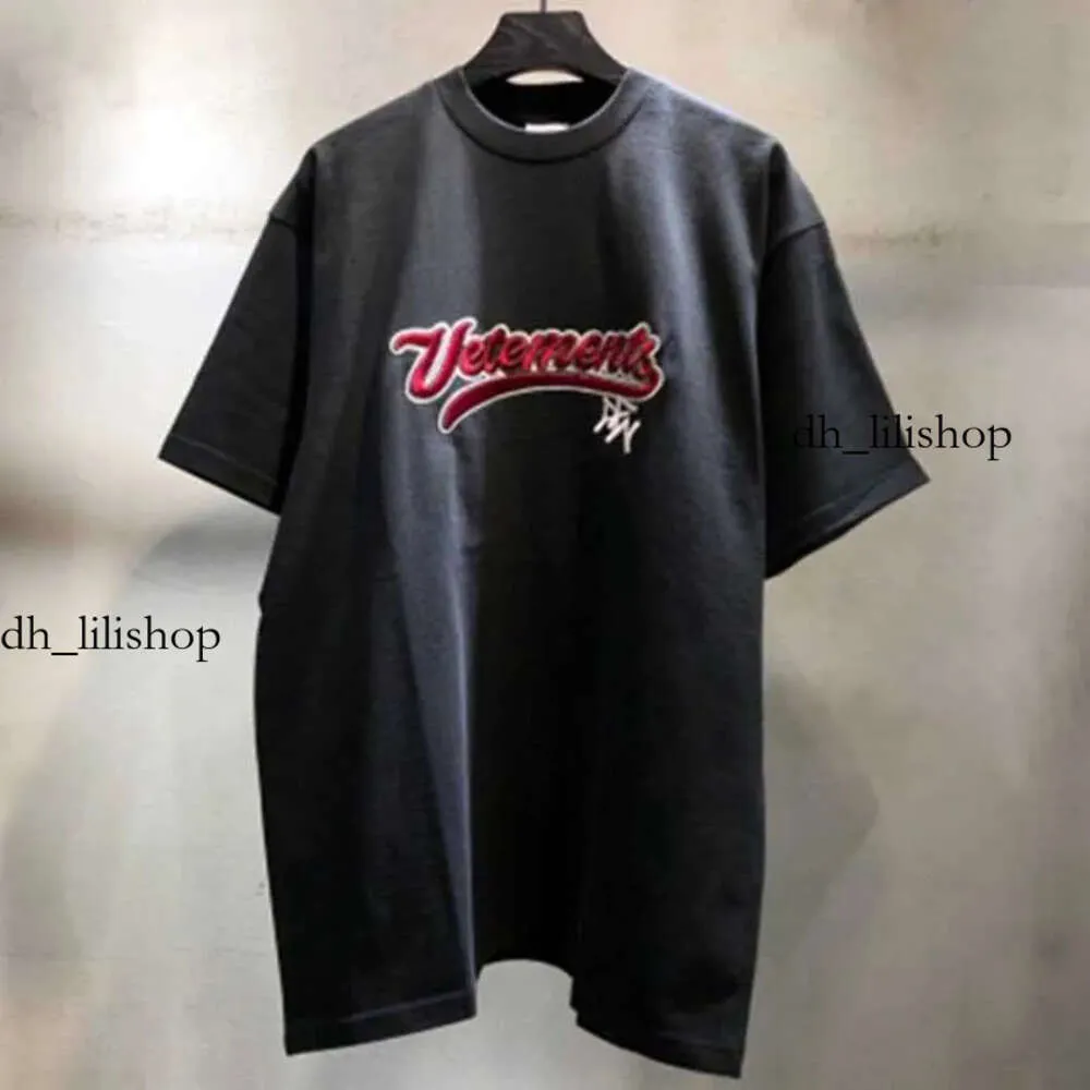 Vetements Tシャツ豪華特大の大量のTシャツメンズTシャツ2023SS獣医刺繍Tシャツ男女刺繍テキストVTM Tシャツトップス