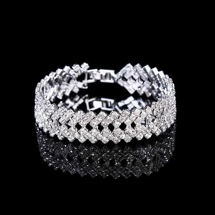 Bangle Fashion Crystal Bracelet for Women Wedding Bangle Hand Jewelry Multi-Layer Bridal Rhinestone Bracelet ldd240312