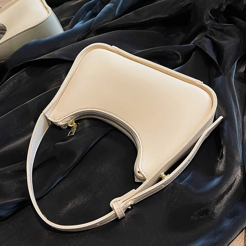 Tasarımcı Çantalar Tabby Bag Tote Çanta Crossbody Bags Lüks El Çantası Gerçek Deri Baget Omuz Çantası Ayna Kalitesi Kare Moda Satchel Q2AS3D