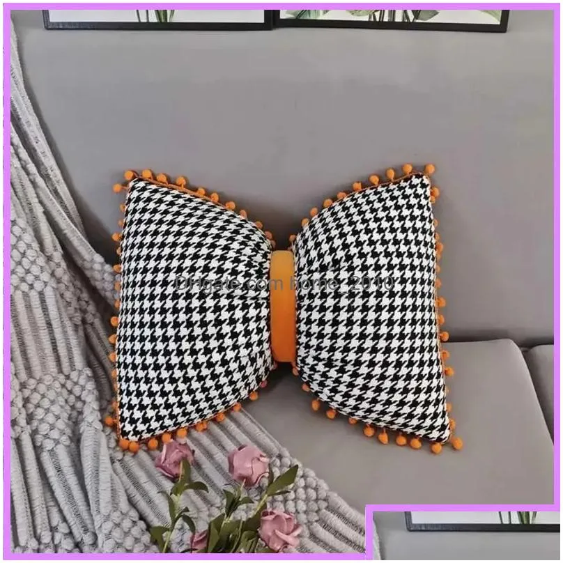 Cushion/Decorative Pillow Fashion Neck Bow Women Mens Designer Car Cushion Casual Living Room Office Bedroom Pillows High Quality Cu Dh0Wg