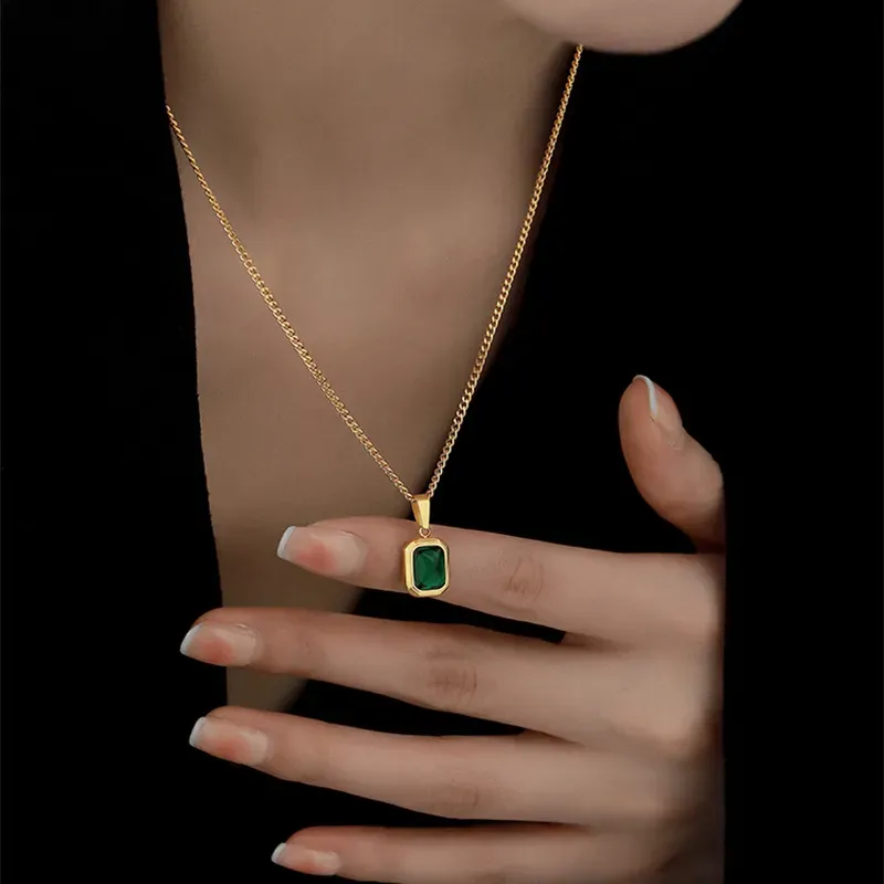 Ретро квадратный зеленый кулон с цирконием, ожерелье для женщин, ожерелье из титановой стали для девочек, свадебные украшения для помолвки