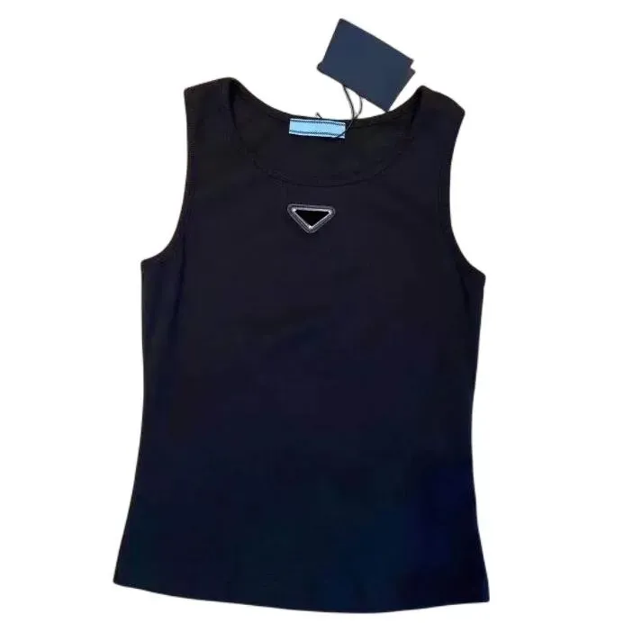 Prrra 2024 Womens Knits Tees T Shirts Sleeveless Woman Summer Tanks Camis Tees Vest Short Shirt Lady Slim Vests Ice Silk Tops