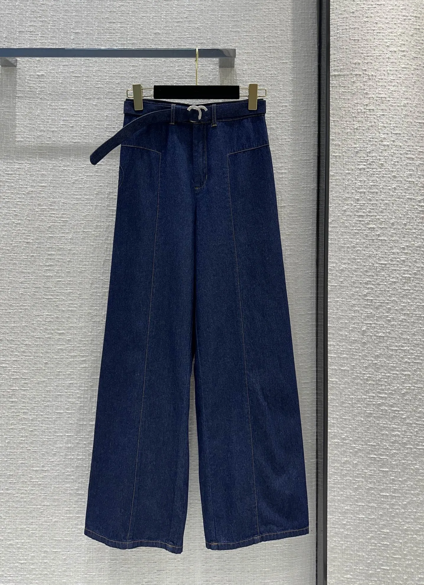 Jeans pour femmes pantalons de créateur classique et minimaliste lettre complète européenne et américaine diamant chaud taille haute décontracté quotidien polyvalent