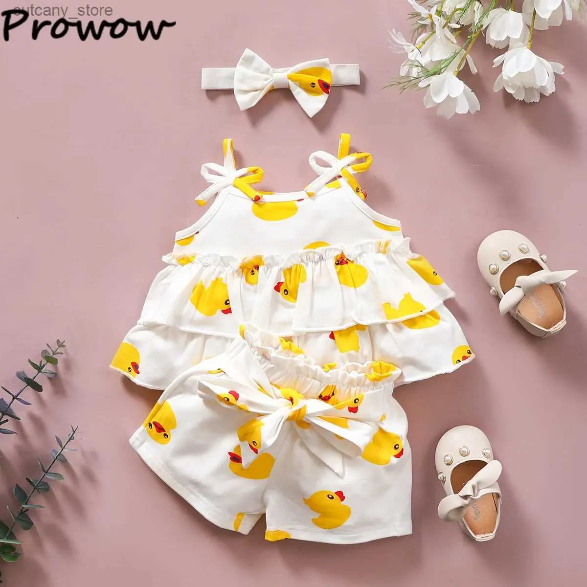 Flickans klänningar Prowow 3-24 månader Summer Baby Dress Yellow Duck Printed Nyfödda klänningar Front Bow Sling Dress For Baby Toddler Girl Clothes L240311